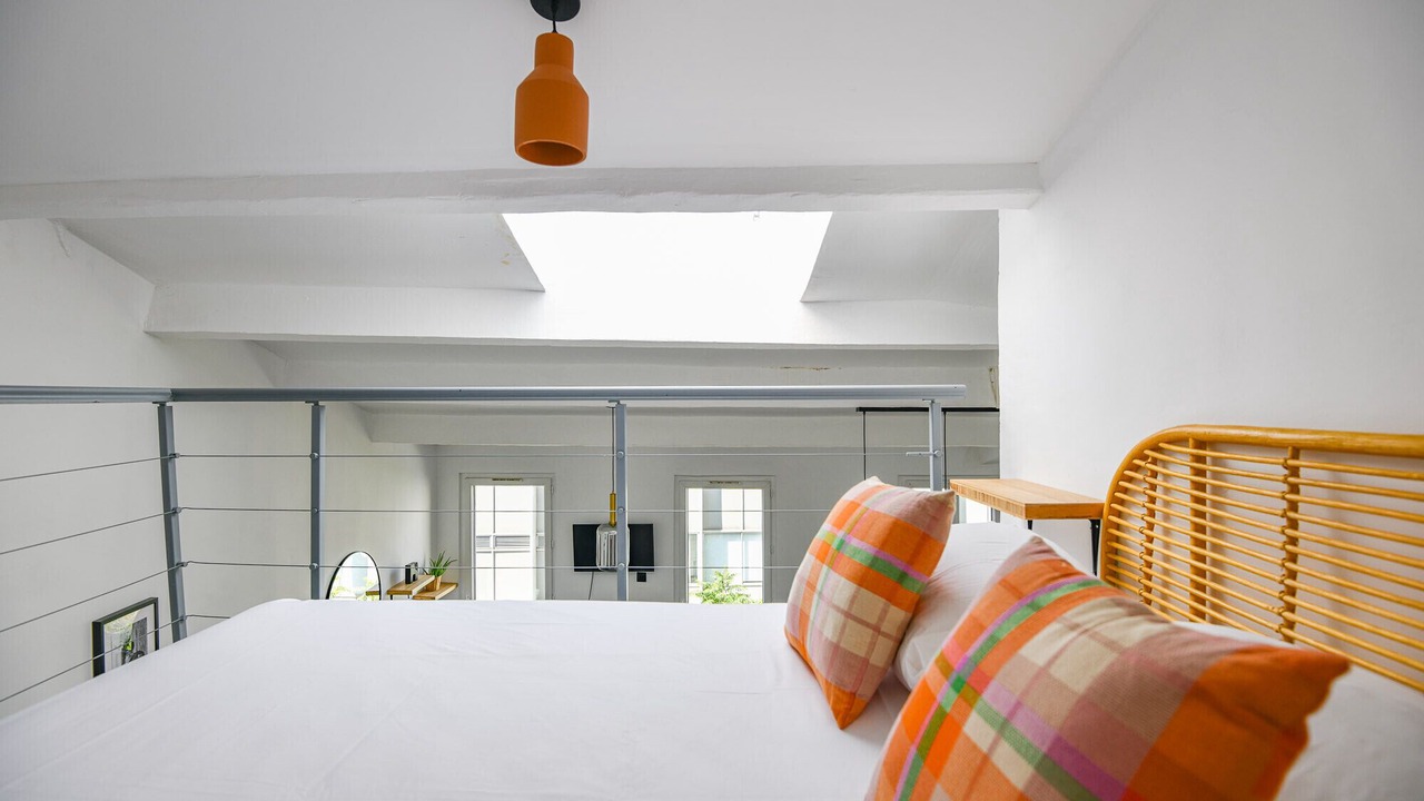 Photo of Bedroom in 1st Arrondissement