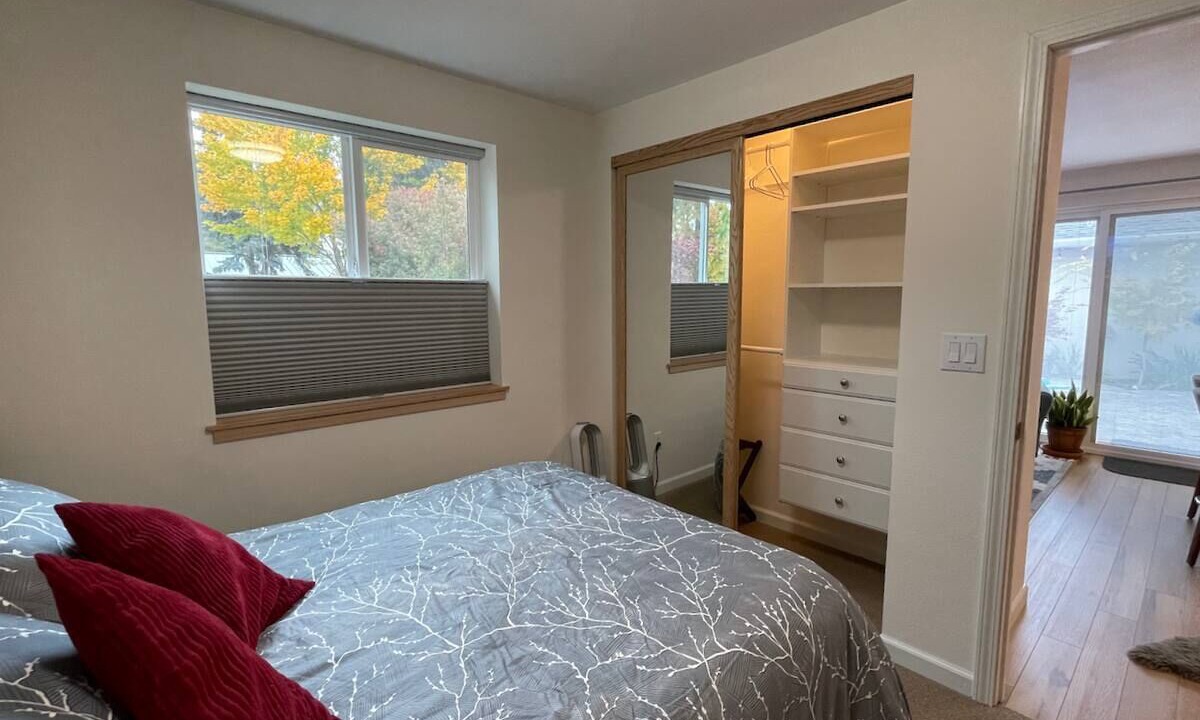 Photo of Bedroom in Hood River