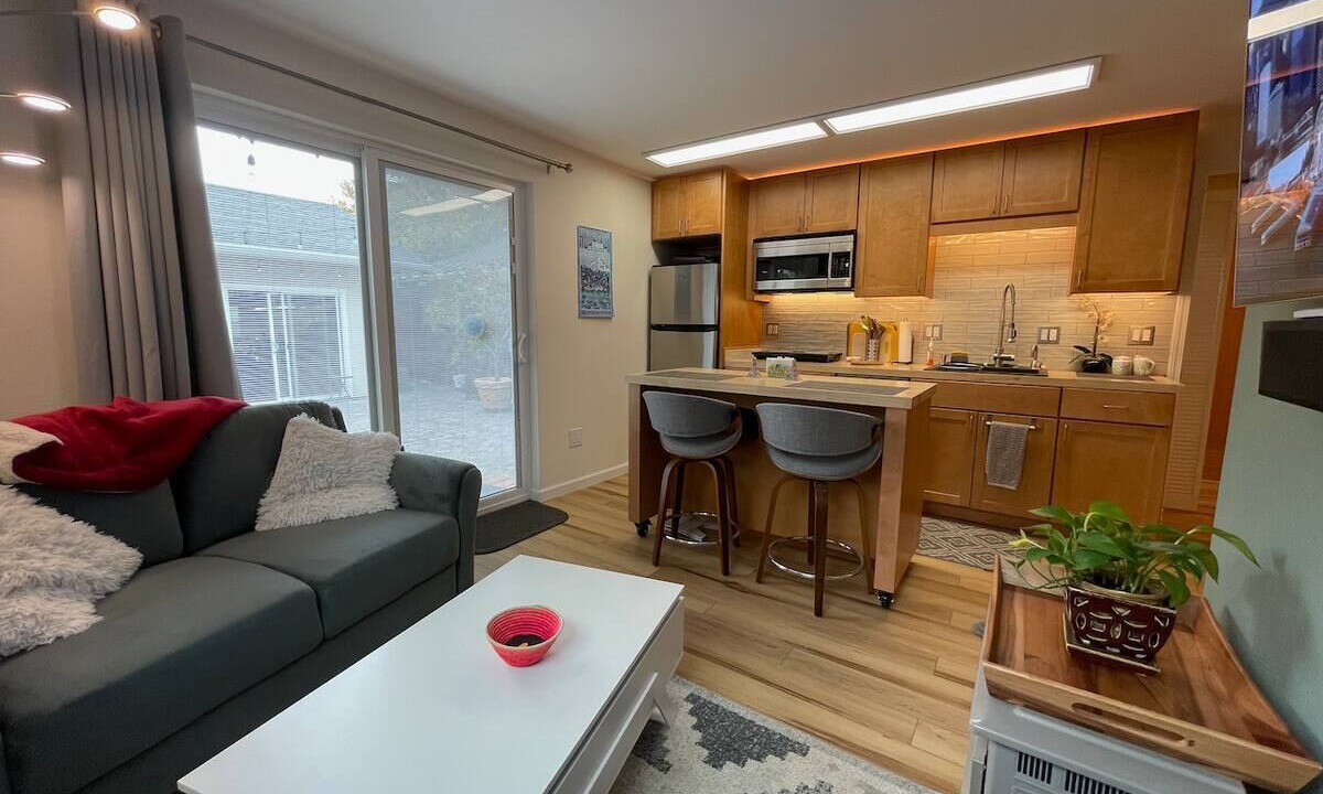 Photo of Livingroom in Hood River