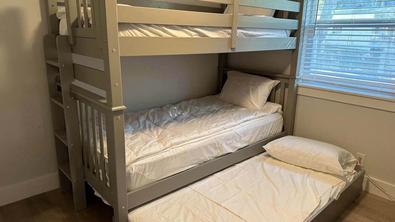 Photo of Bedroom in Elgin