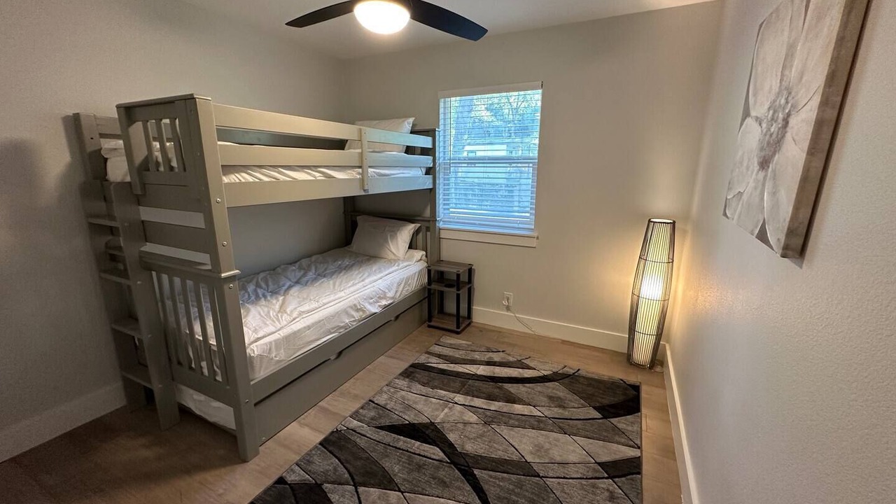 Photo of Bedroom in Elgin