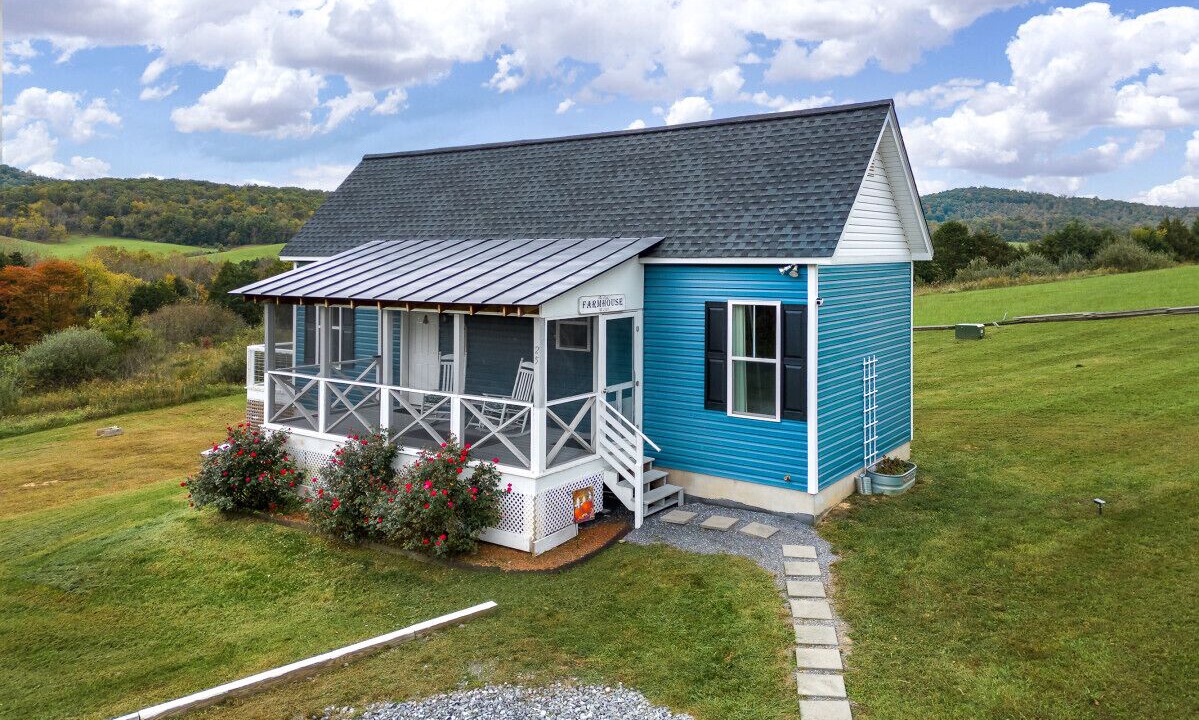 Photo of Outdoor in Lexington