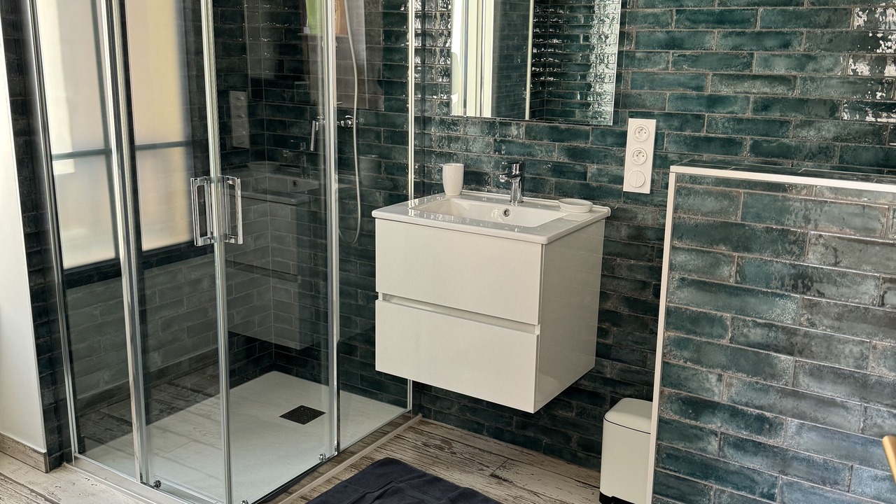 Photo of Bathroom in Saint-Regnobert-de-la-Cote-de-Nacre