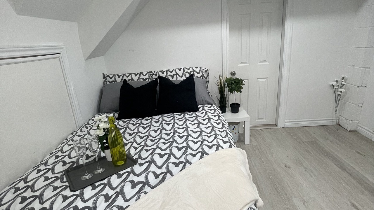 Photo of Bedroom in Bendale