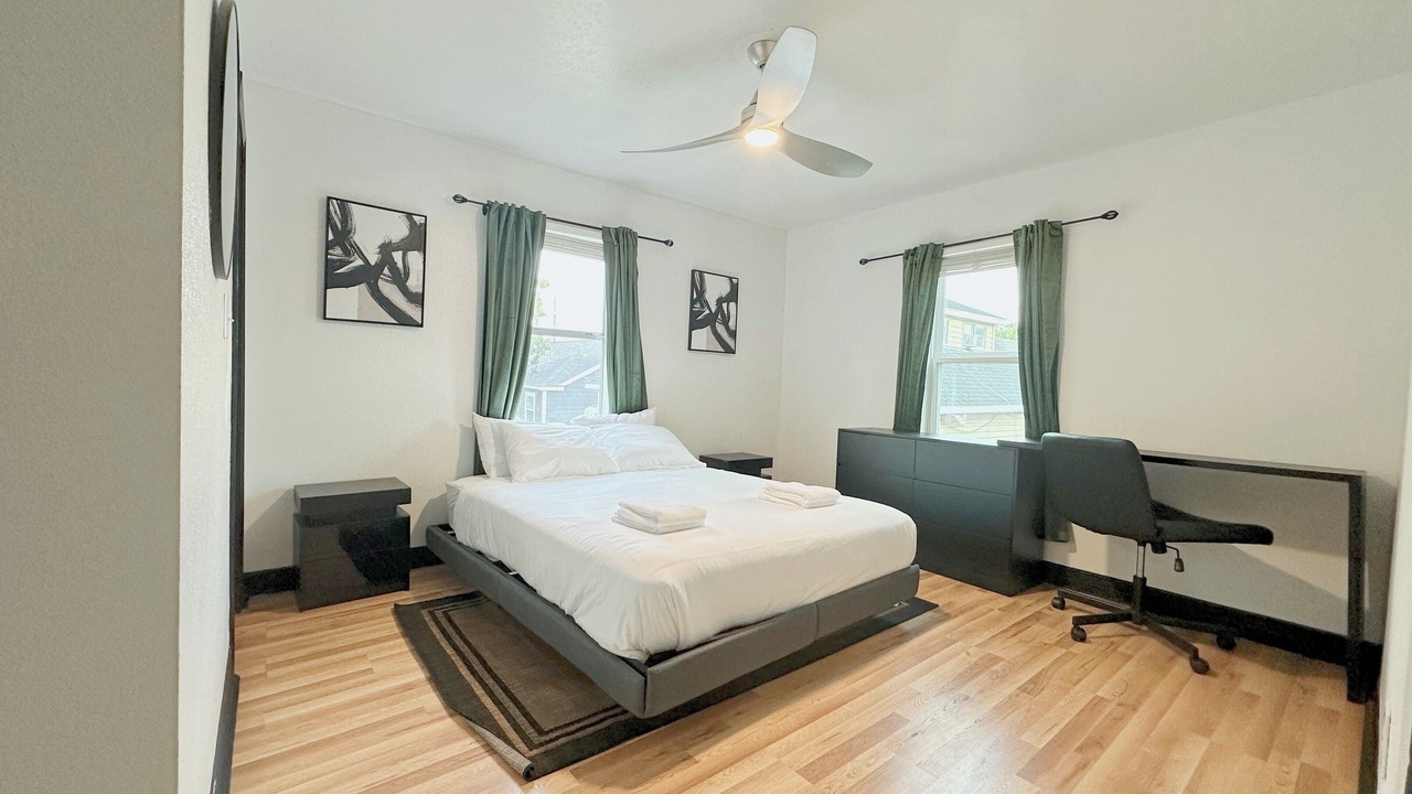Photo of Bedroom in Southeast Houston
