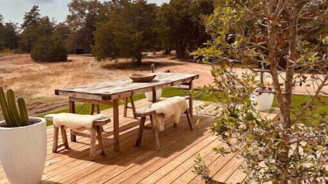 Photo of Outdoor in Round Top