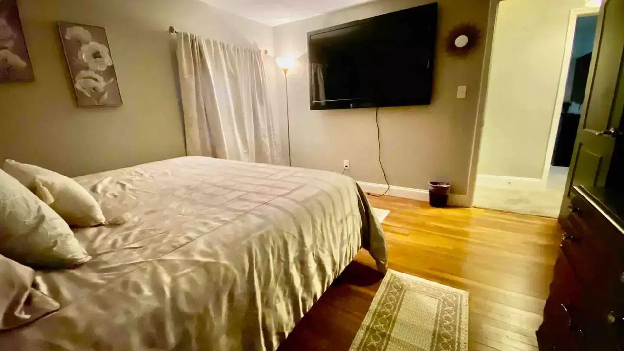 Photo of Bedroom in New Haven
