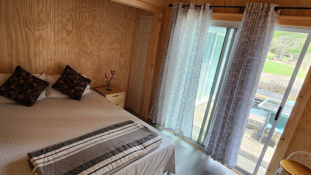 Photo of Bedroom in Bracebridge