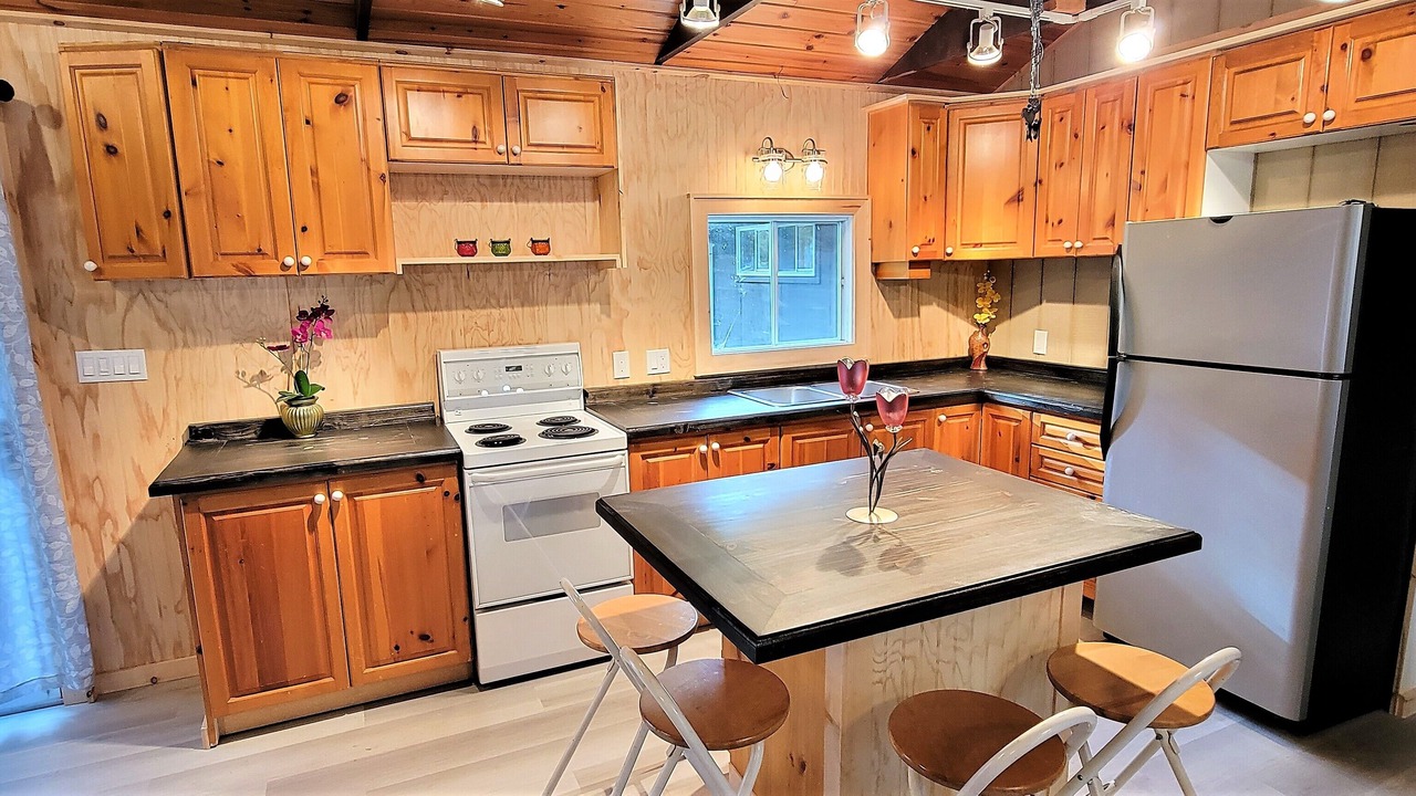 Photo of Kitchen in Bracebridge
