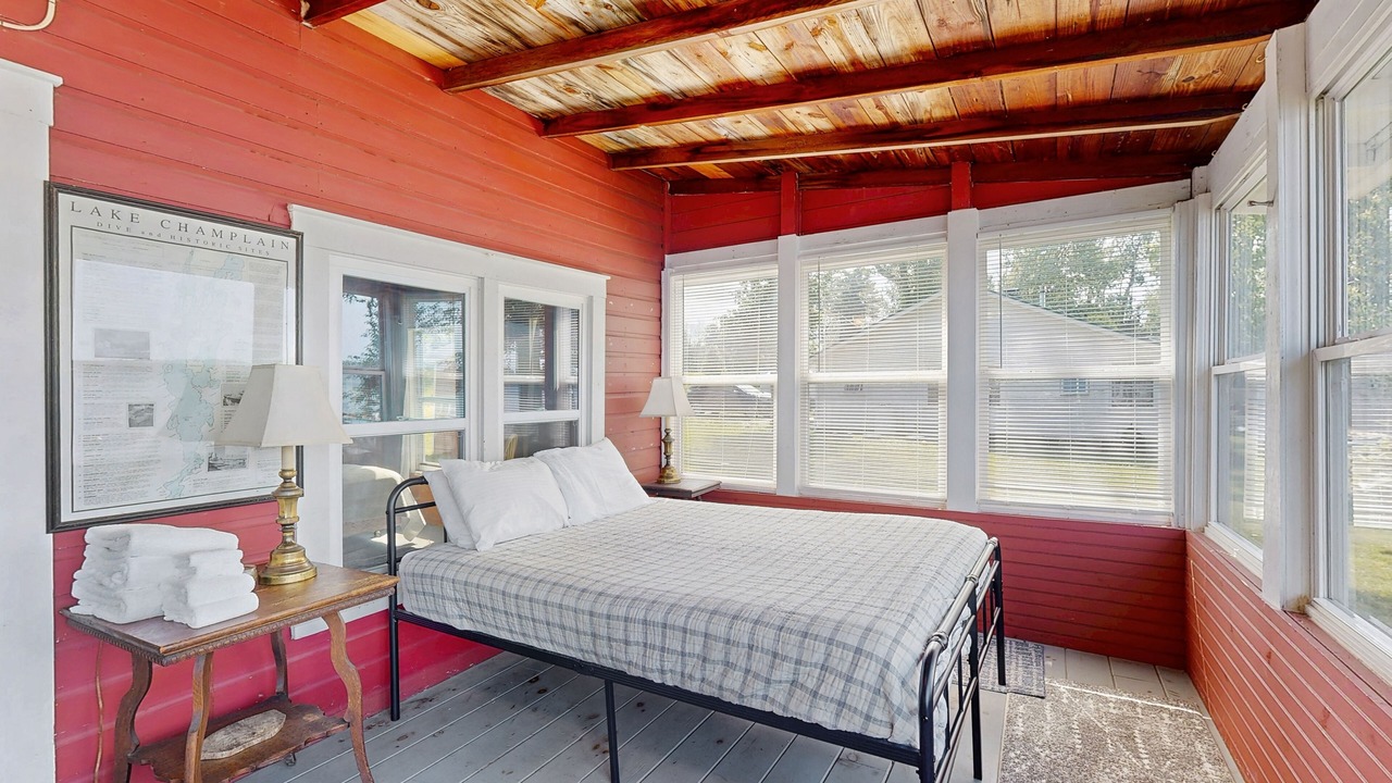 Photo of Bedroom in South Hero