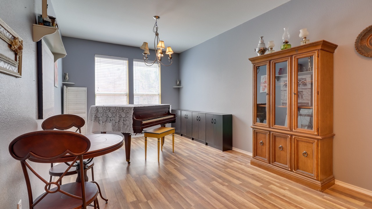 Photo of Bedroom in Hutto