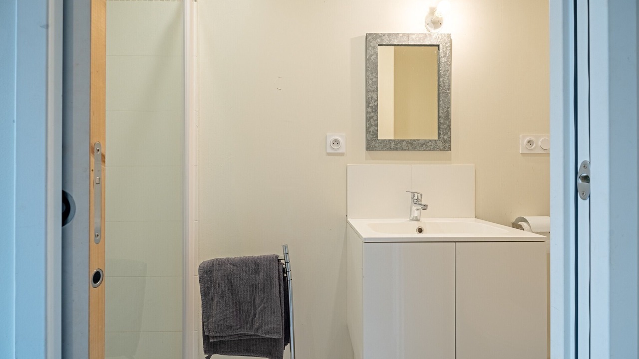 Photo of Bathroom in Arsenal-Redon