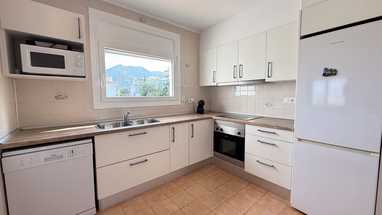 Photo of Kitchen in Roses Town Center