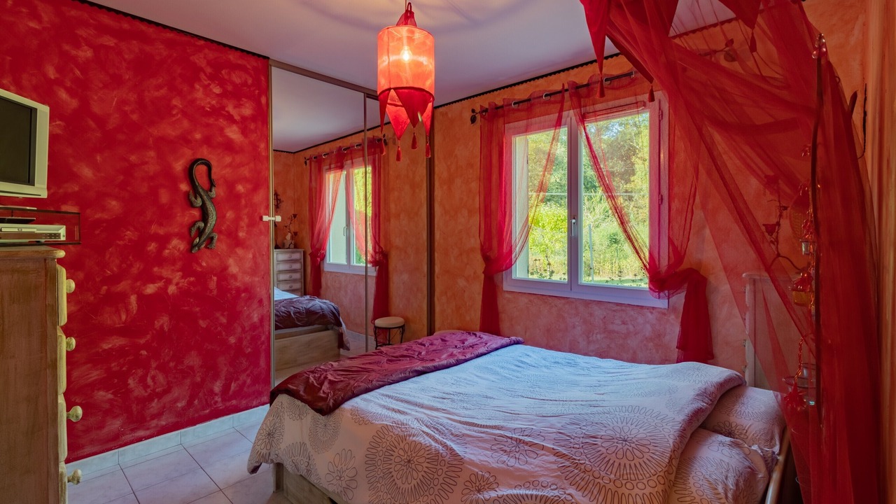 Photo of Bedroom in Montrem
