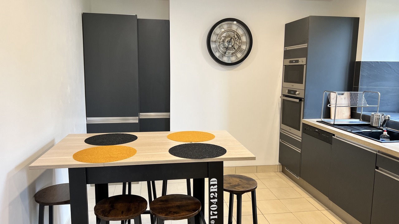 Photo of Others in Taden