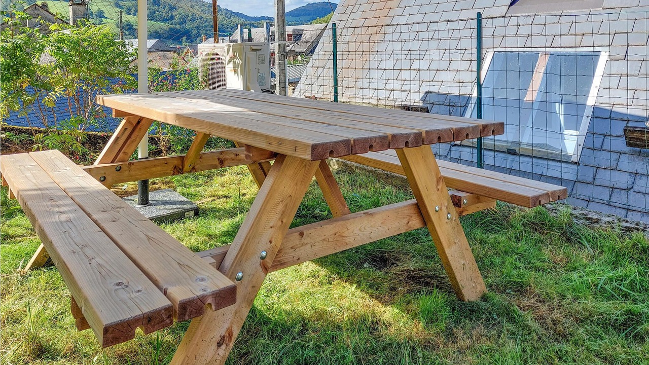 Photo of Others in Aste