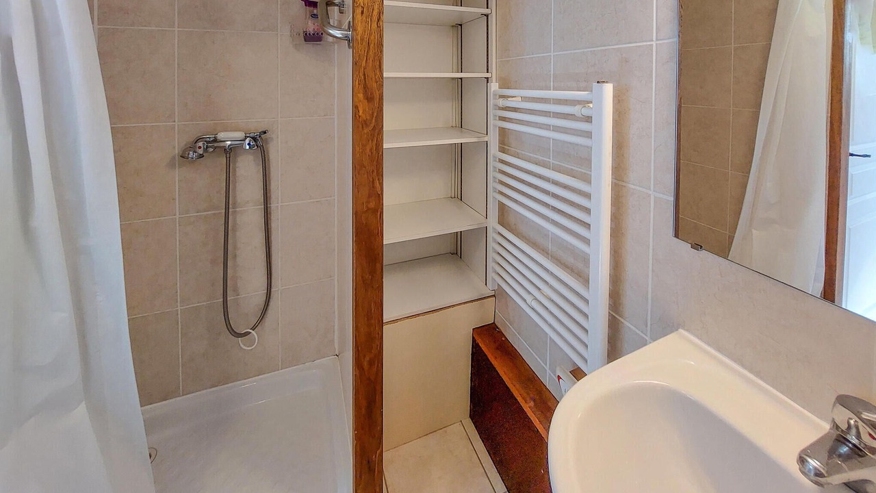 Photo of Bathroom in Aste