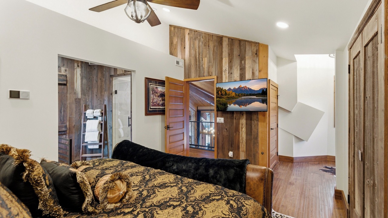 Photo of Bedroom in Sundance