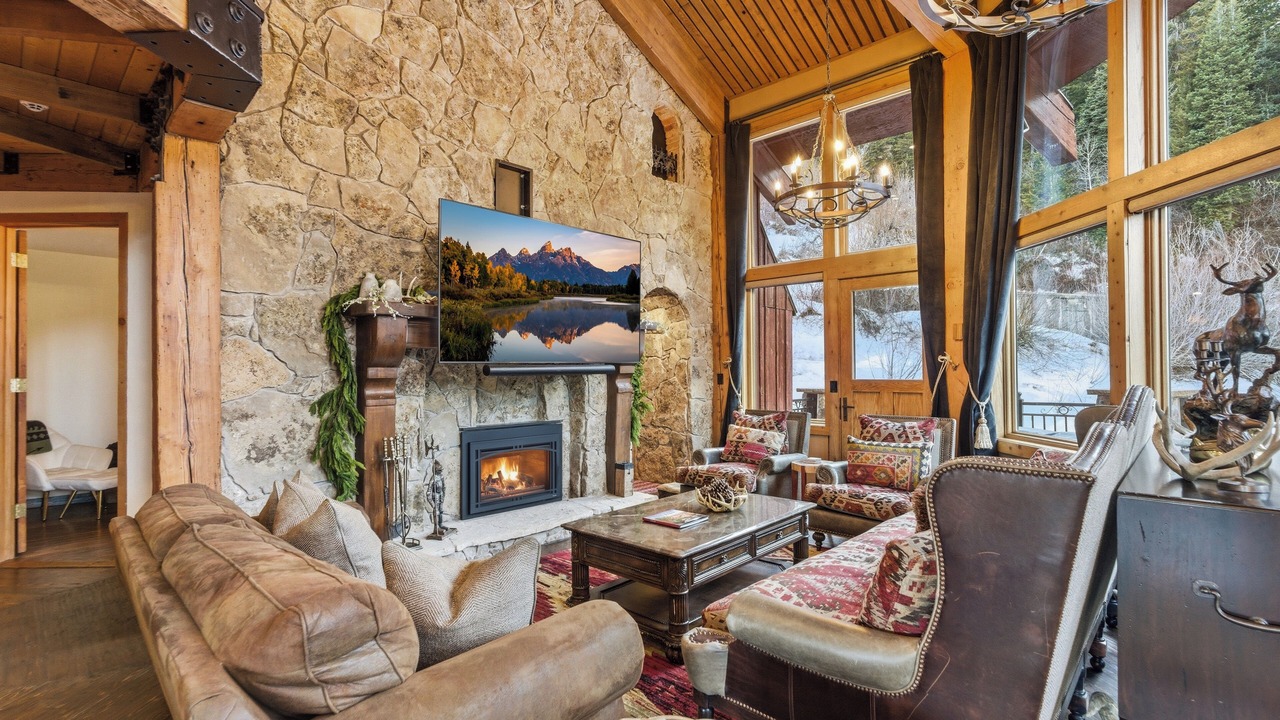 Photo of Livingroom in Sundance
