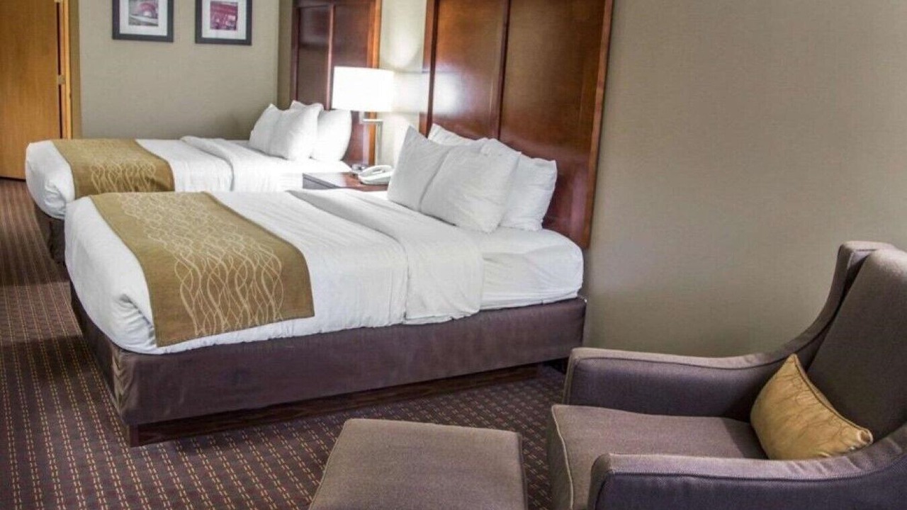 Photo of Bedroom in Le Claire