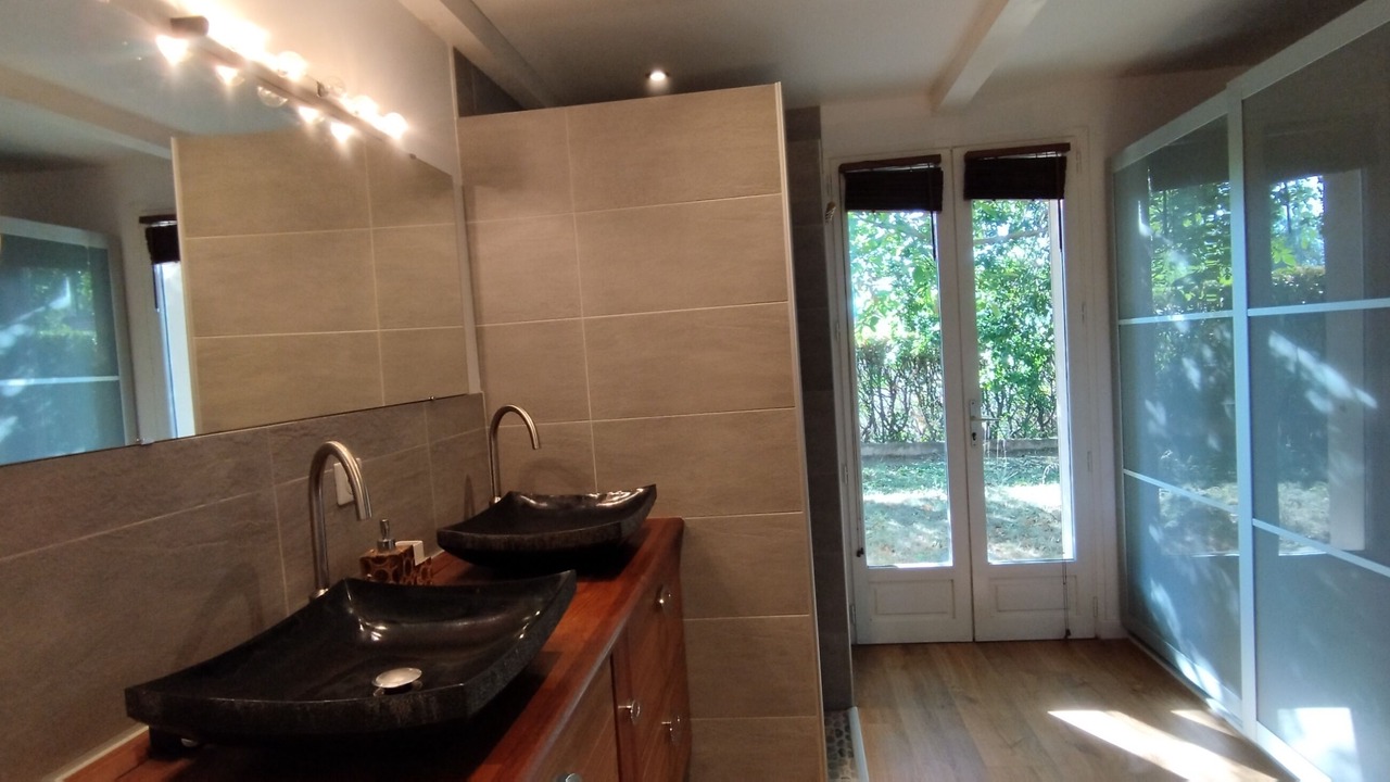 Photo of Bathroom in Sauzet