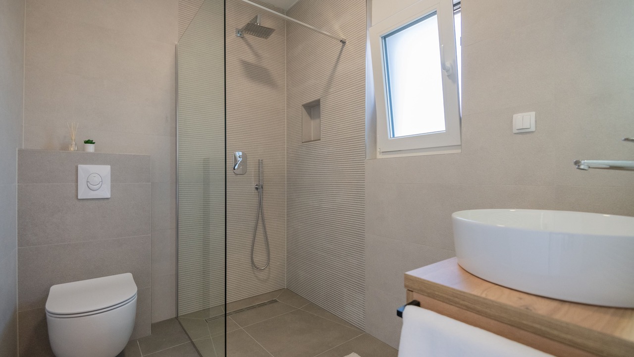Photo of Bathroom in Grubine