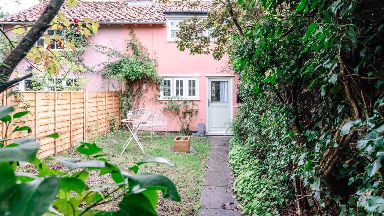 Photo of Patio Balcony in Wenhaston