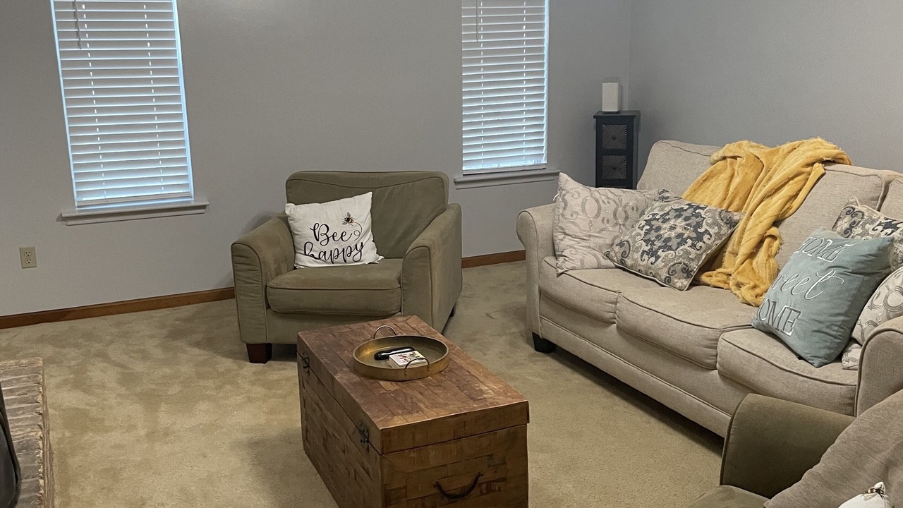 Photo of Livingroom in Milton