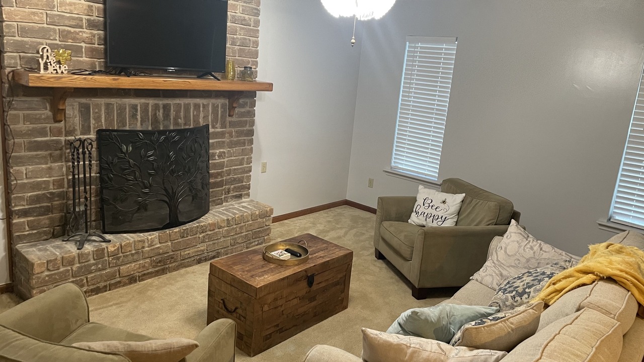 Photo of Livingroom in Milton