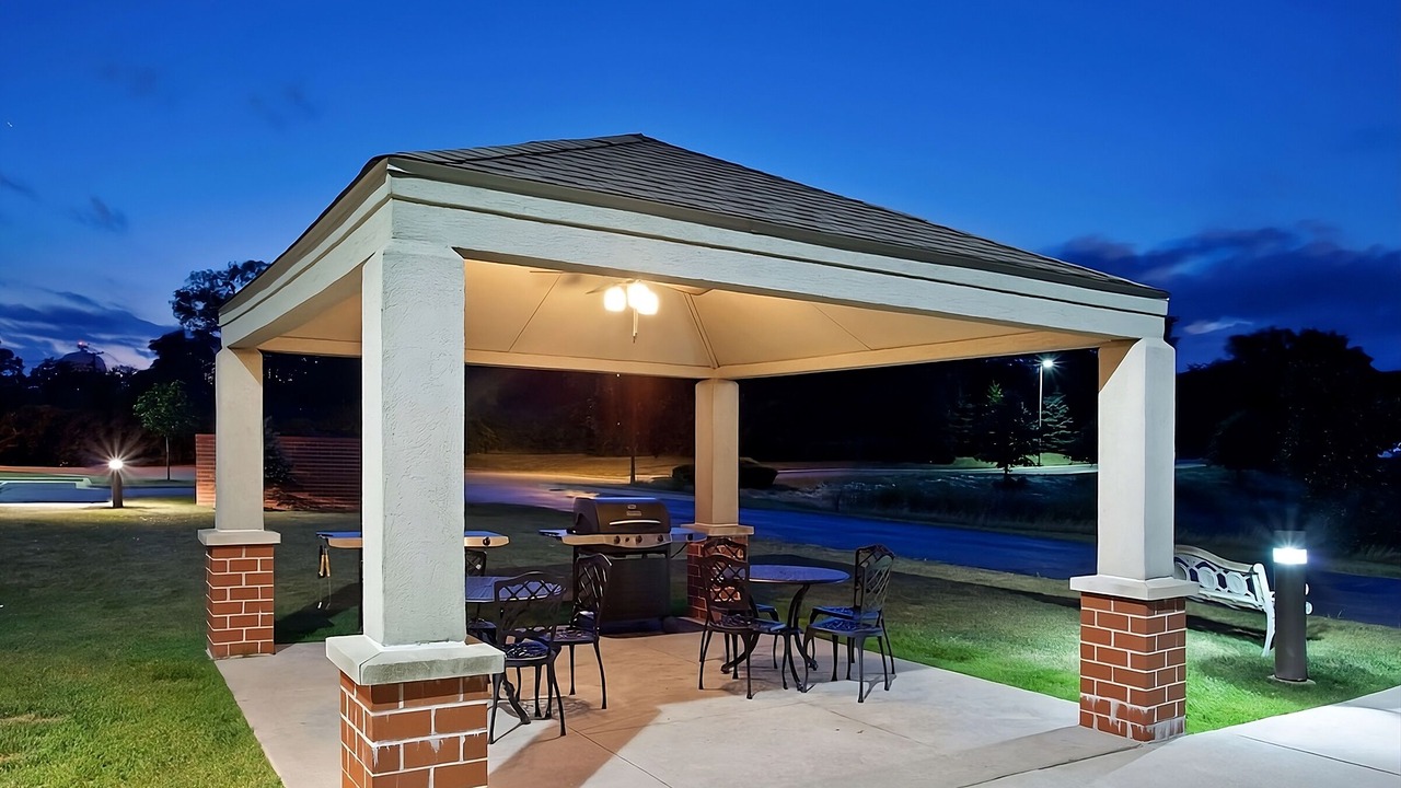 Photo of Others in Warrenville