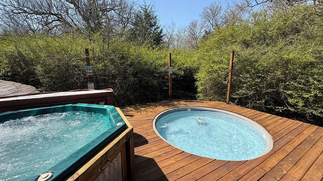 Photo of Outdoor in Celeste