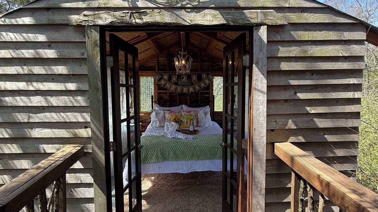 Photo of Outdoor in Celeste