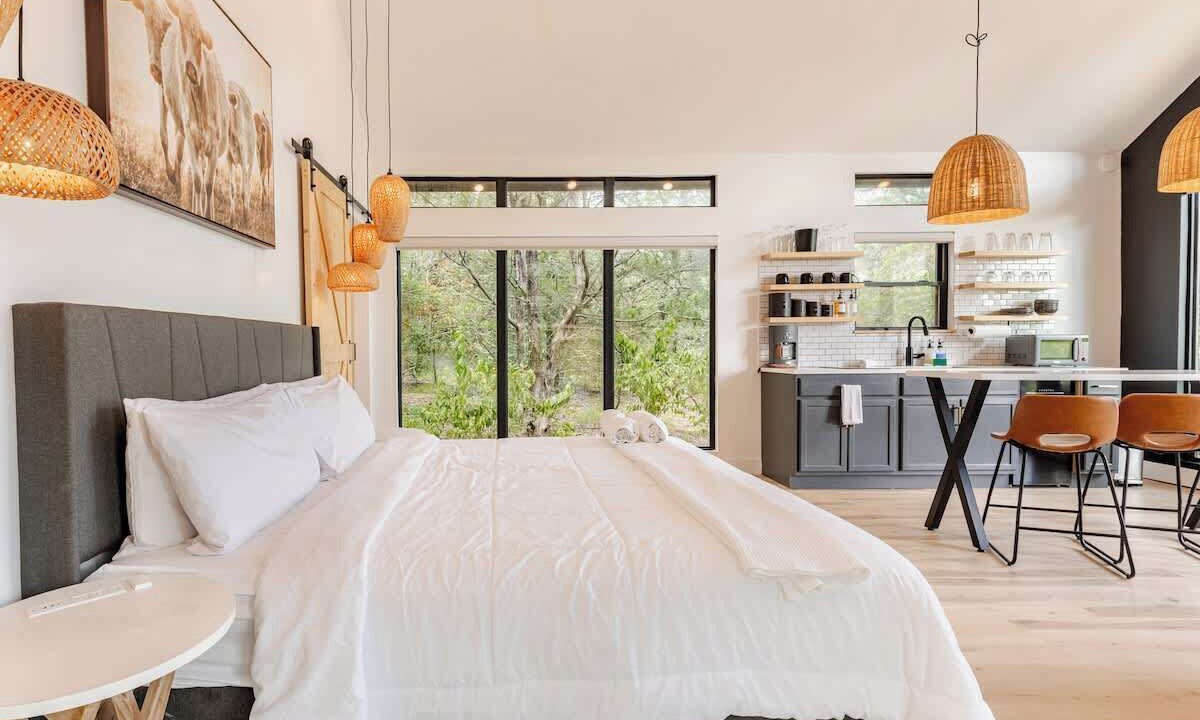 Photo of Bedroom in Cedar Creek