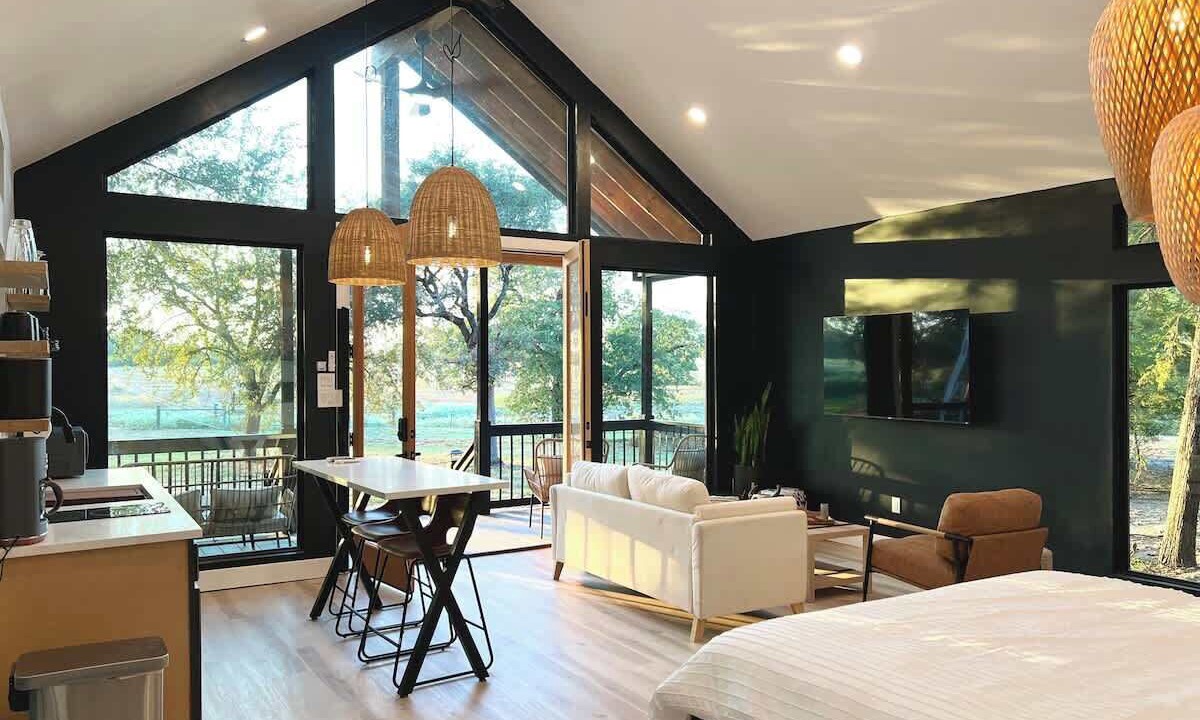 Photo of Bedroom in Cedar Creek
