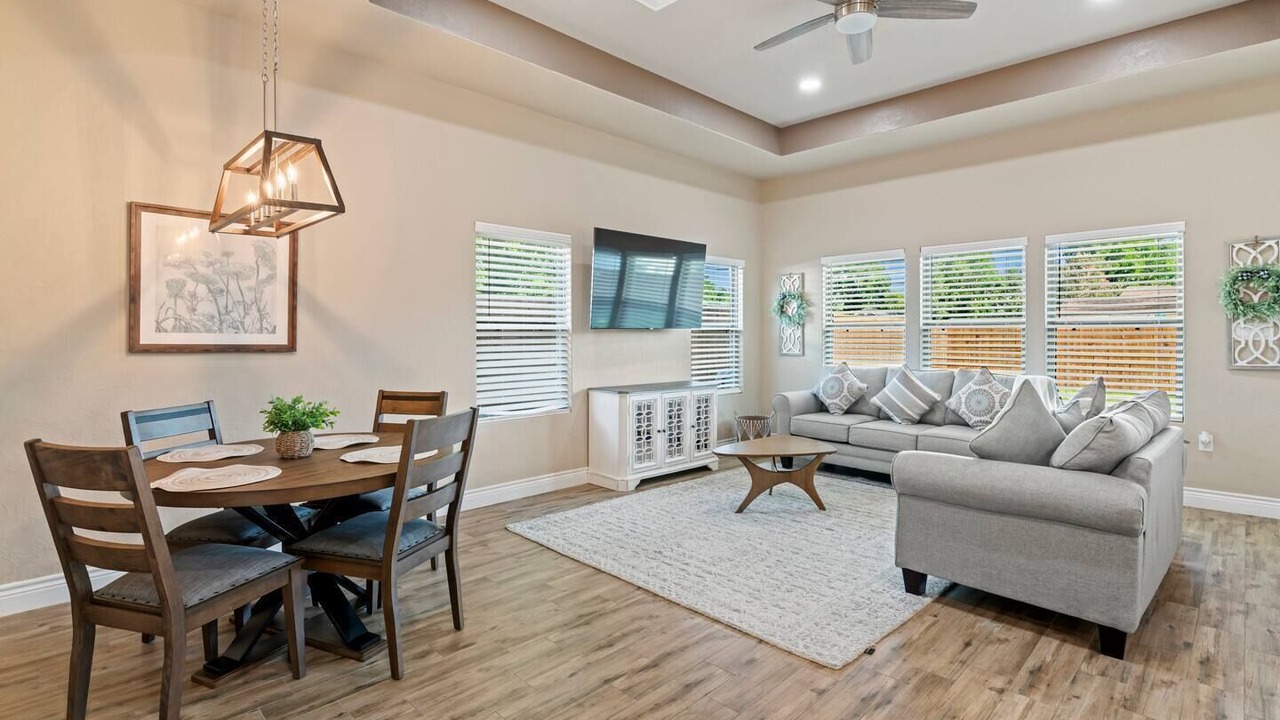 Photo of Livingroom in Galena Park