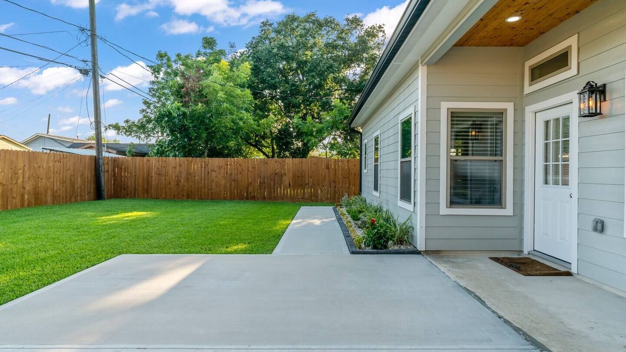 Photo of Outdoor in Galena Park