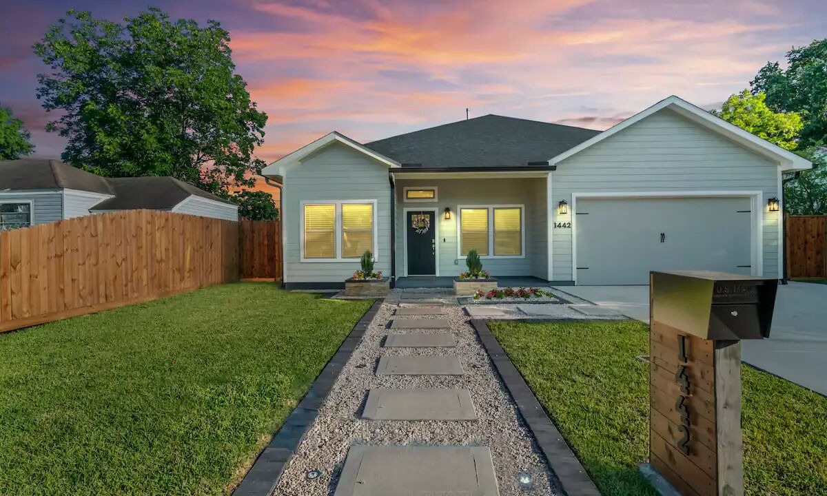 Photo of Outdoor in Galena Park
