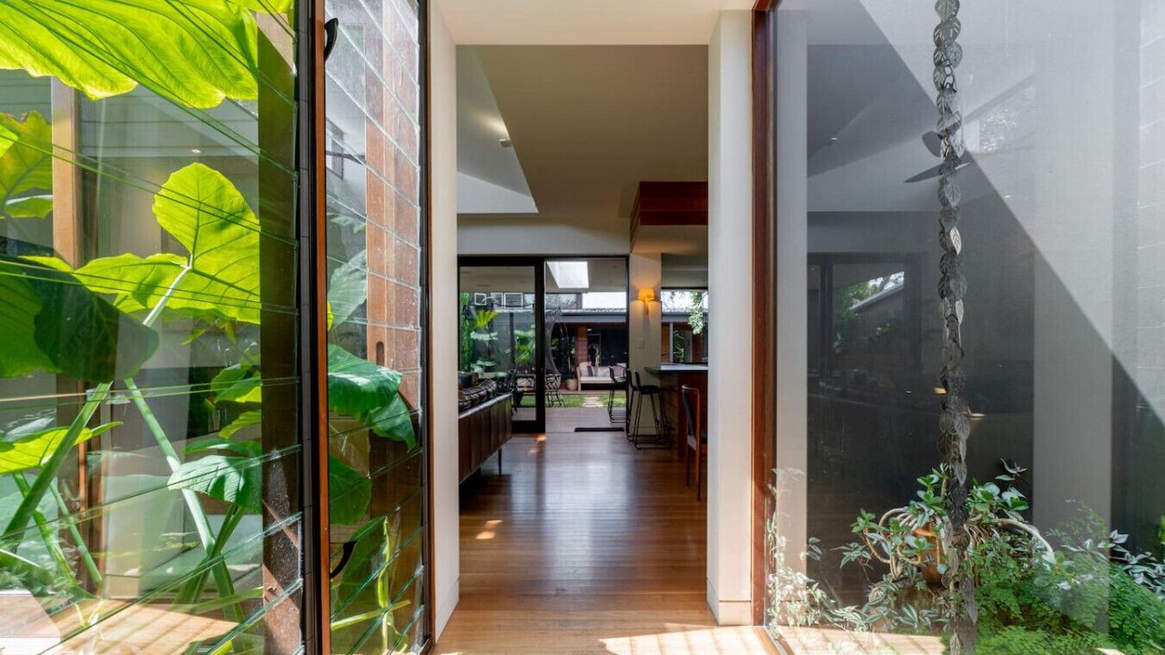 Photo of Others in Lilyfield