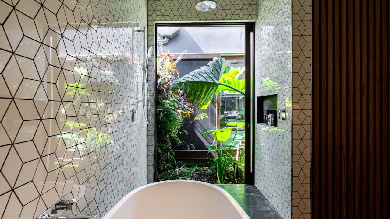 Photo of Bathroom in Lilyfield