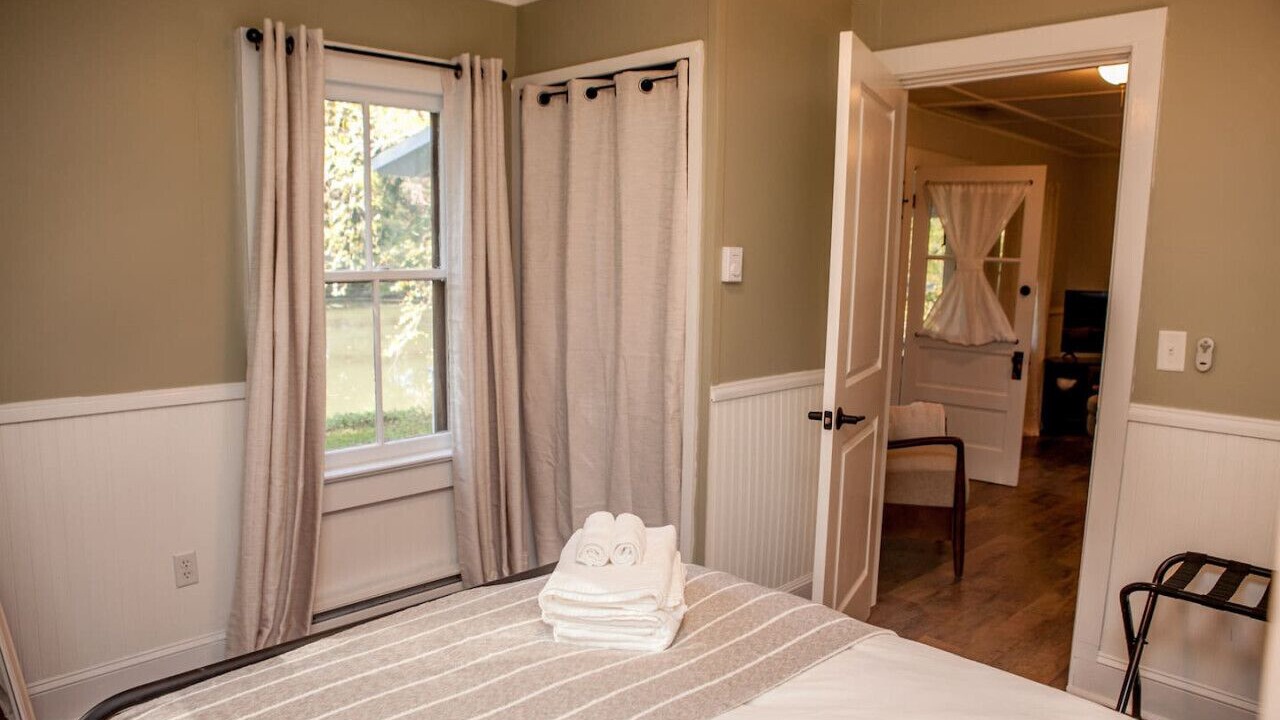 Photo of Bedroom in Mount Marion