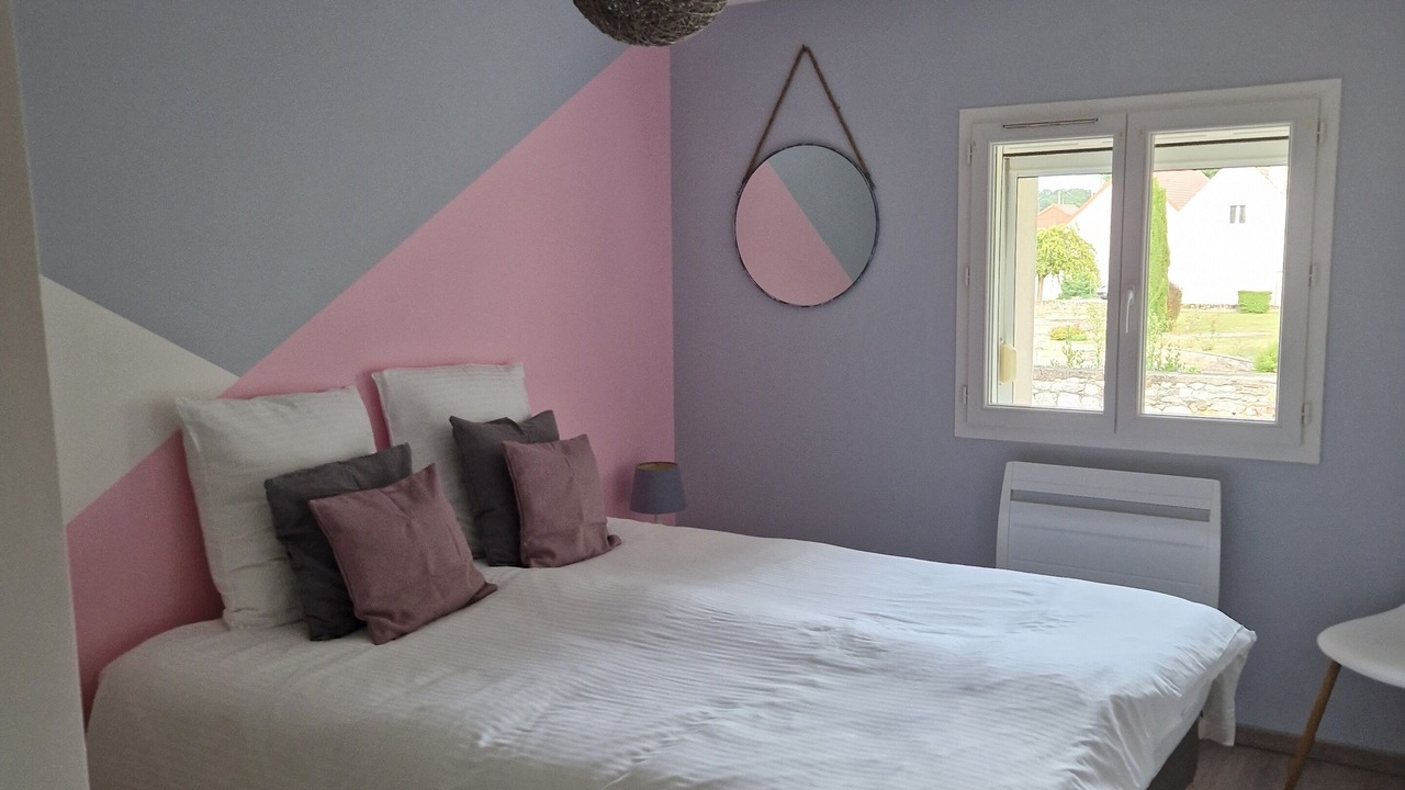 Photo of Bedroom in Gurgy