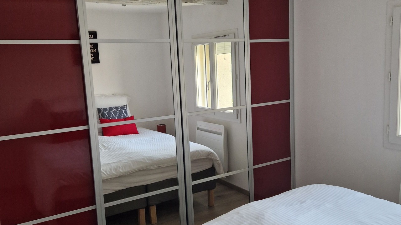 Photo of Bedroom in Gurgy