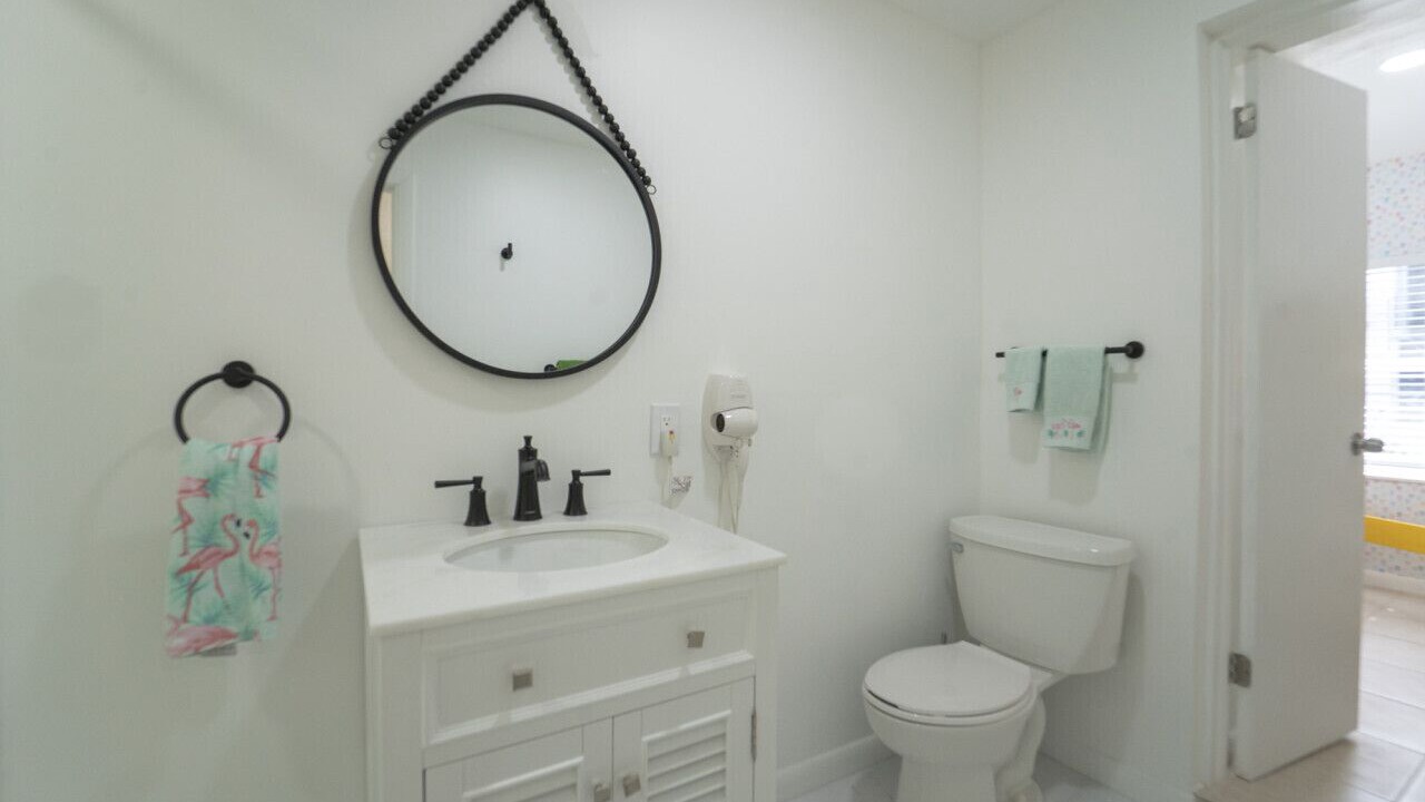 Photo of Bathroom in Anglers Park