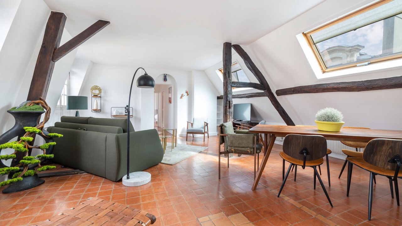 Photo of Others in Marais