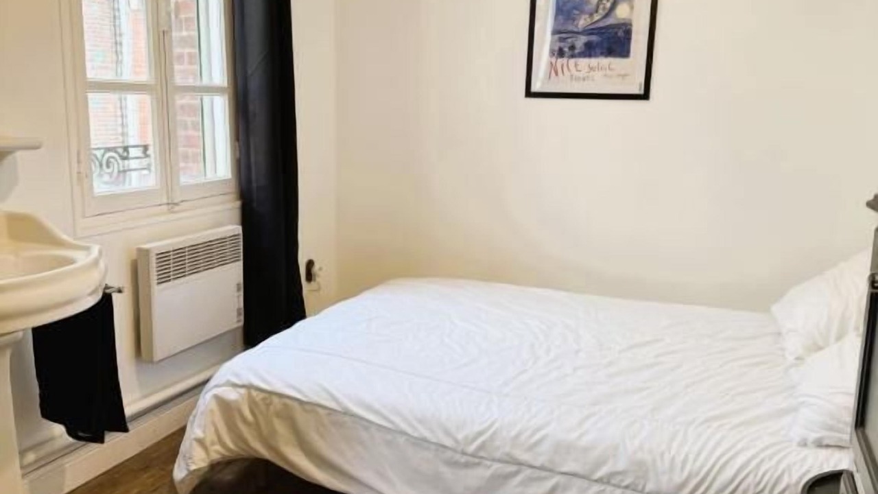 Photo of Bedroom in Le Treport
