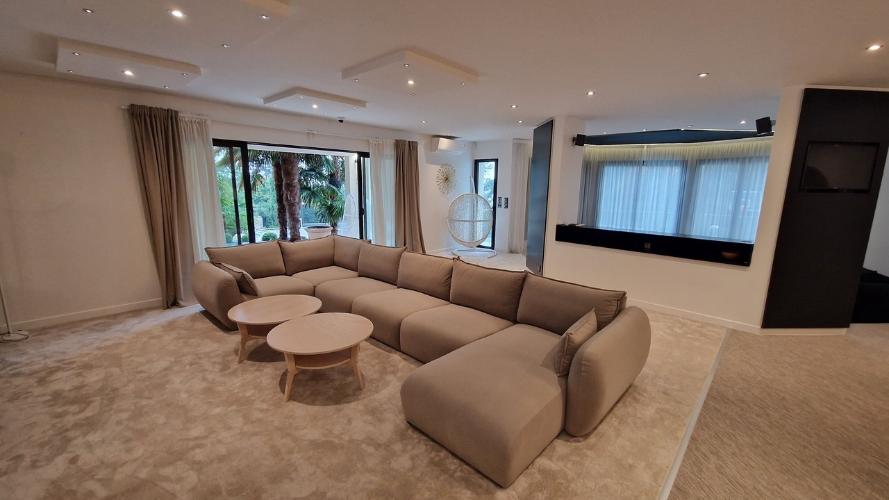 Photo of Others in Saint-Nom-la-Breteche