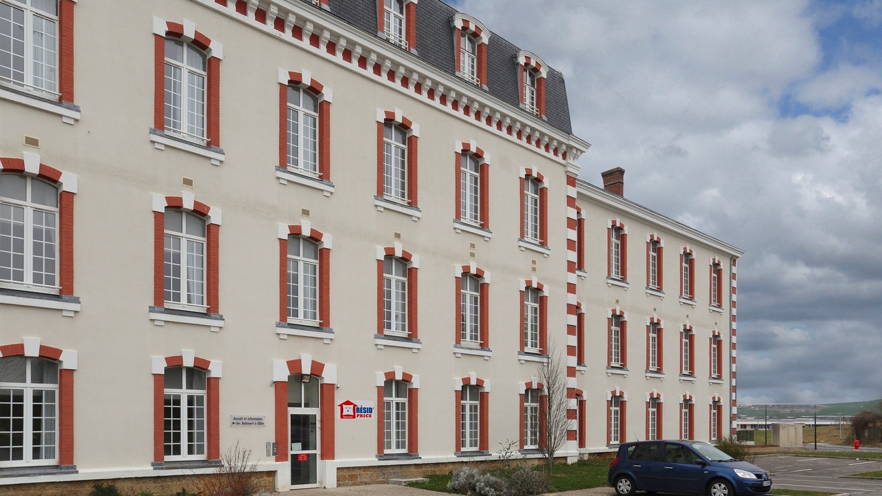 Photo of Others in Epernay