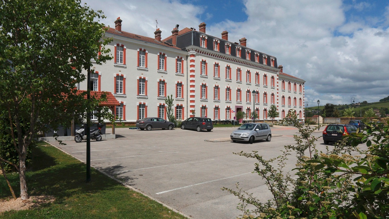 Photo of Others in Epernay