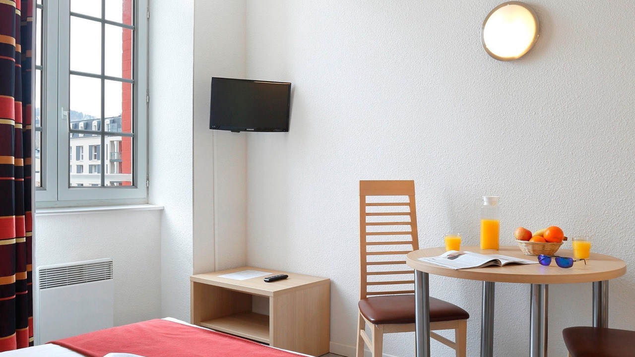 Photo of Others in Epernay