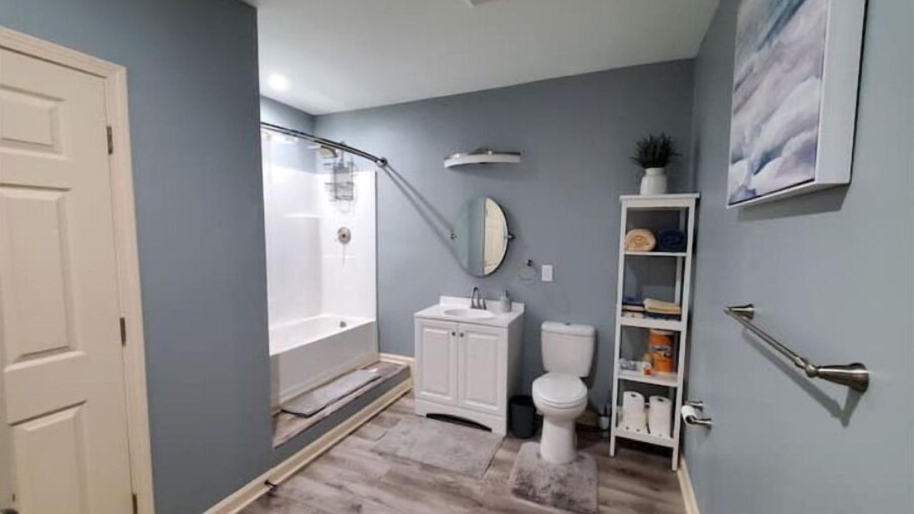 Photo of Bathroom in Lawrenceville